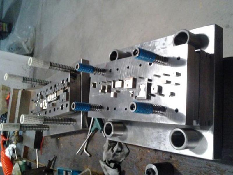 迭部模具制造-12