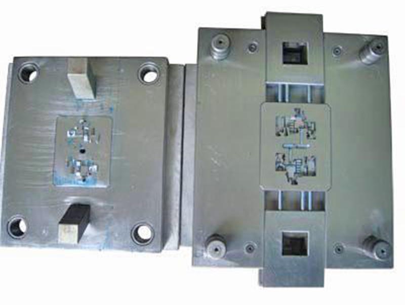 迭部精密塑料模-01